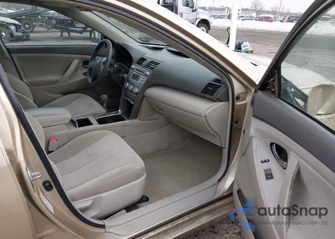 2010 Toyota Camry Le from USA, damaged, VIN 4T1BF3EK2AU022994